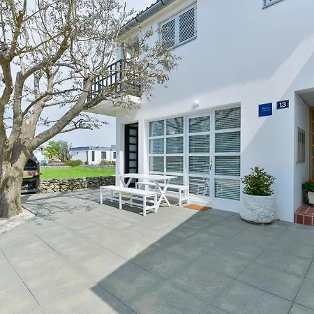 Apartments With A Parking Space Zaton, Zadar - 11130